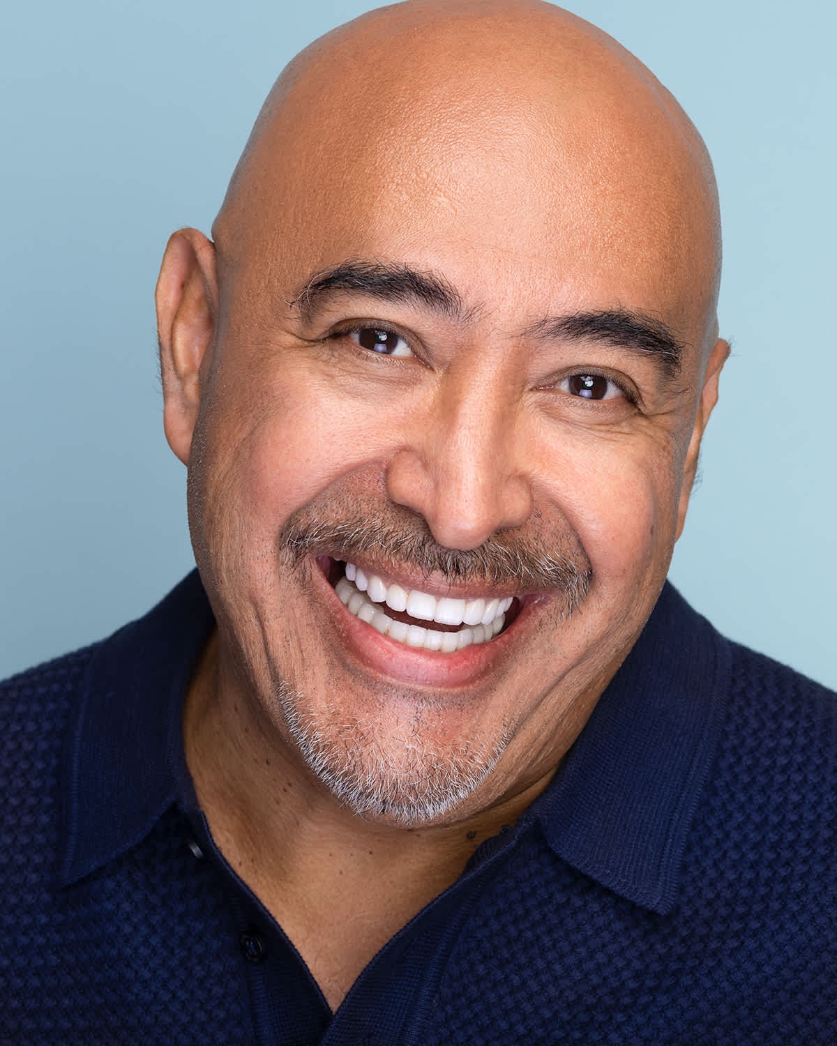Carlos Flores